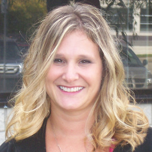 Pamela Smits